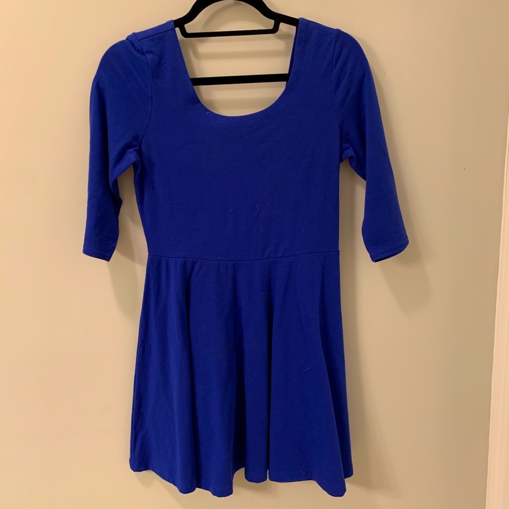 NWT Express Dress - Medium - 3/4 sleeves